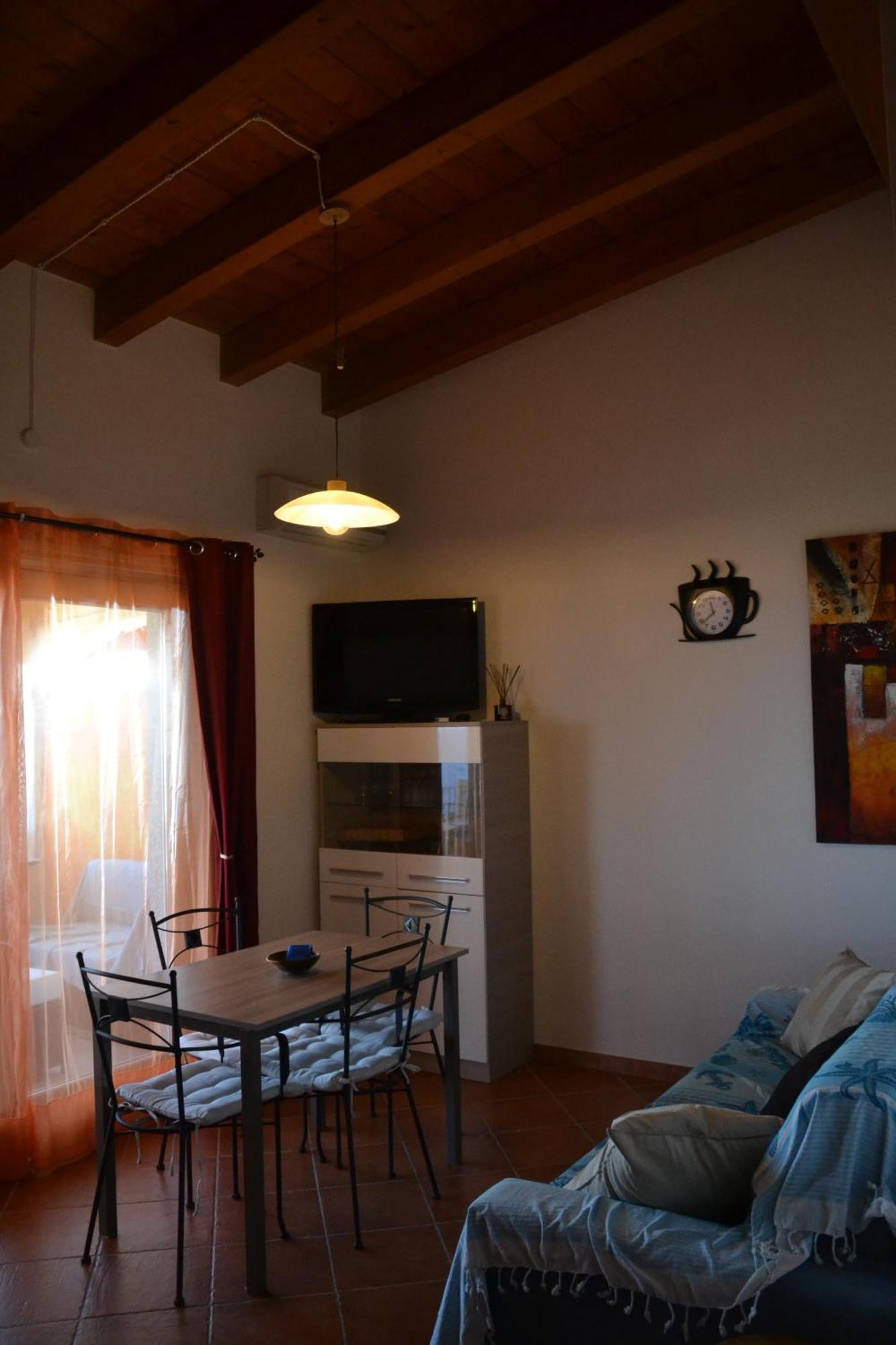 カステルサルドCasa Clamiアパートメント エクステリア 写真