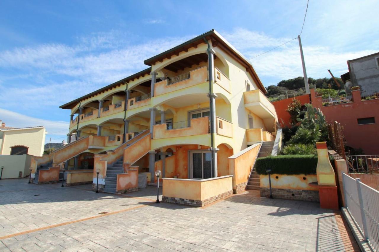 カステルサルドCasa Clamiアパートメント エクステリア 写真